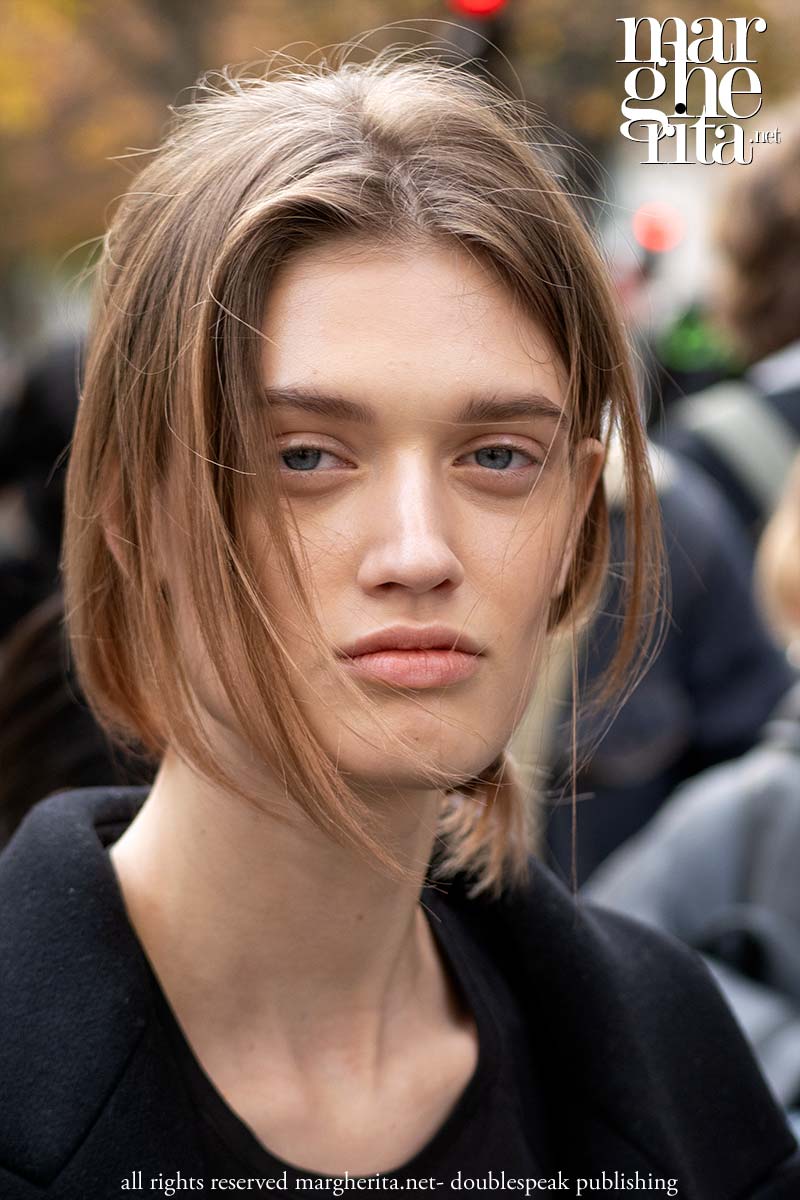 Trend capelli 2025. Il caschetto: tagliarlo davvero o semplicemente… imitarlo? - Photo ADVERSUS