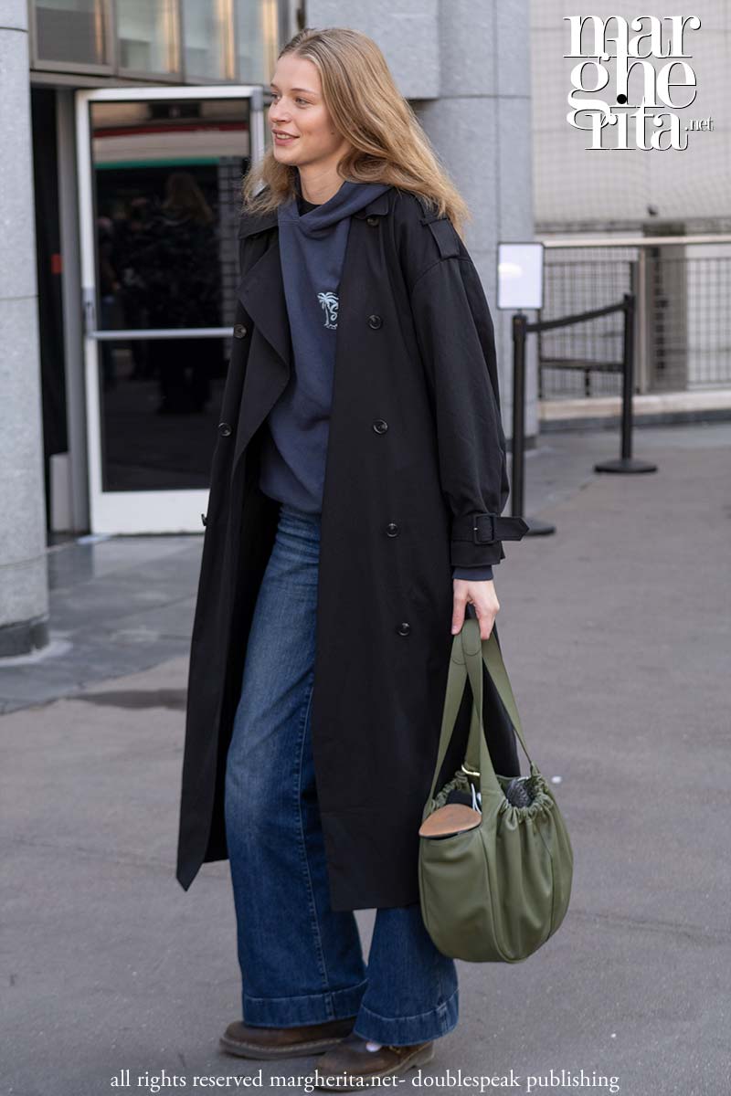 Tendenze jeans 2026: ci stiamo davvero muovendo verso modelli slim fit? - Photo ADVERSUS