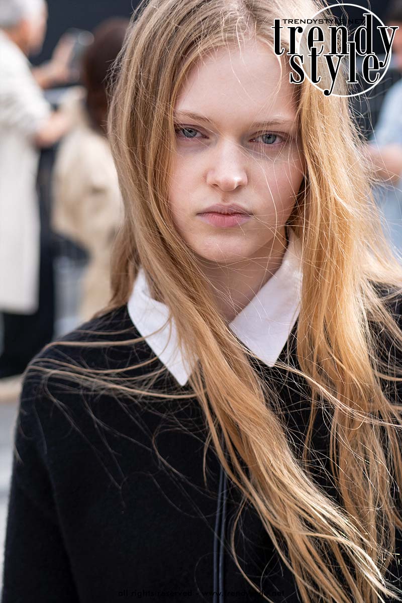 Tendenze capelli donna 2026: il grande ritorno dei capelli lunghi - Photo ADVERSUS