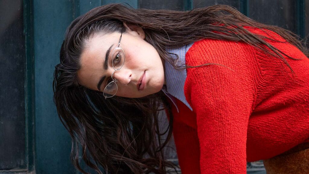 Cinque tendenze occhiali 2026 - Photo Charlotte Mesman