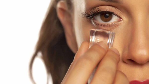 Occhi gonfi: cause, rimedi immediati e soluzioni durature