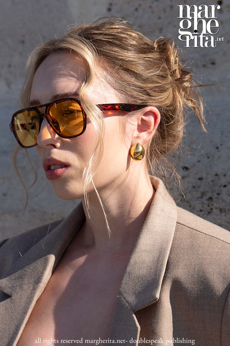 Tendenze capelli. Gli chignon avvistati alla Paris Fashion Week - Photo Charlotte Mesman