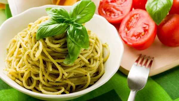 Cucina di casa, tradizione semplice, primi e secondi “mediterranei” equilibrati