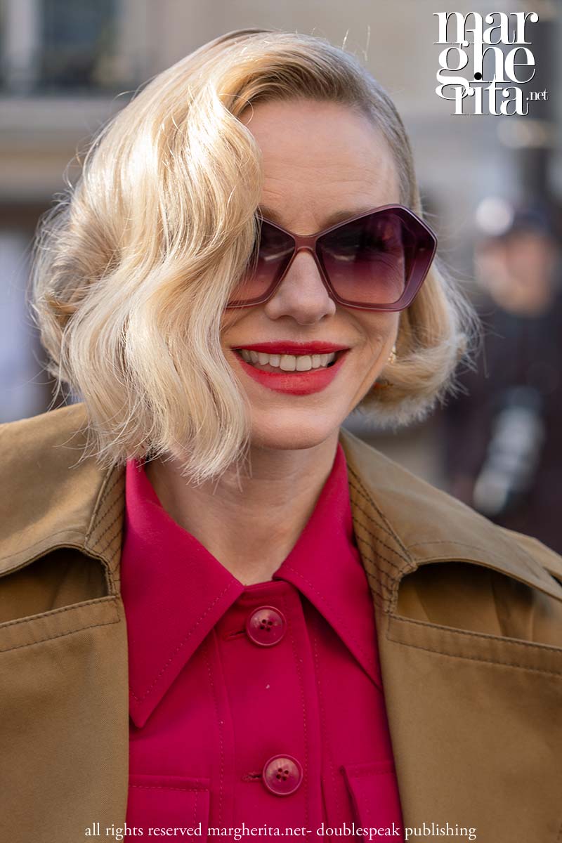 L’effetto anti-età del bob: perché questa lunghezza ringiovanisce così tanto - Photo Charlotte Mesman