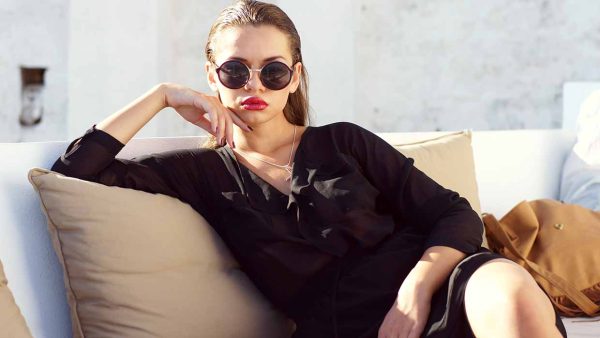 Mini, midi, maxi - guida alle lunghezze degli abiti da donna nella moda urbana