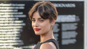 Taglio bixie 2026. Tutti i look e i consigli per lo styling da sapere - Photo Charlotte Mesman