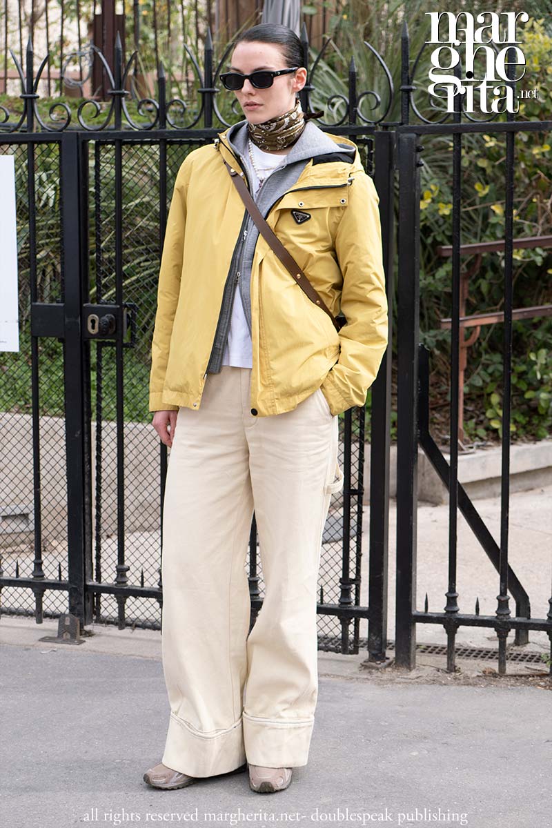 Wide leg jeans 2026: come indossare i jeans a gamba larga - Photo Charlotte Mesman