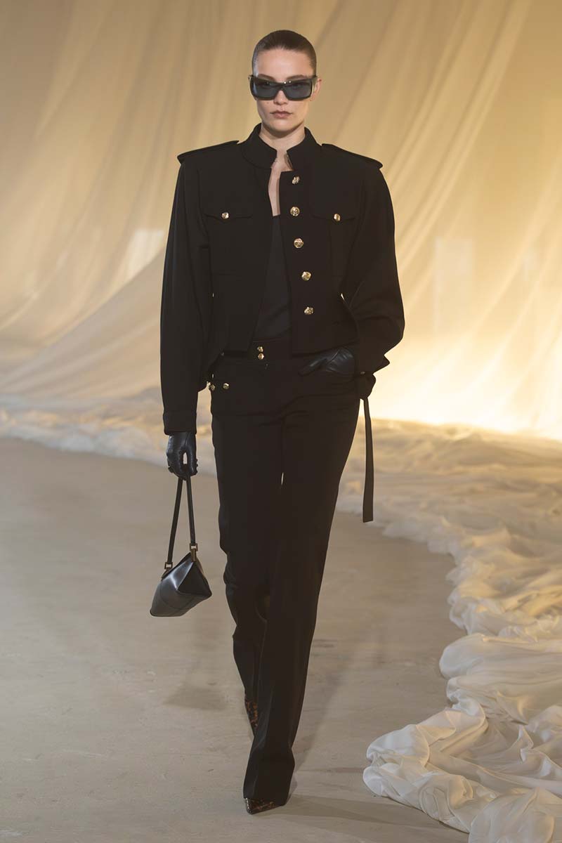 I trend moda visti in passerella che tra poco indosseremo - Photo courtesy of Balmain