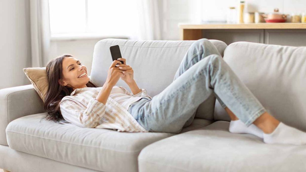 Dopamine detox: allontanarsi dalla sovrastimolazione può davvero renderti più felice?