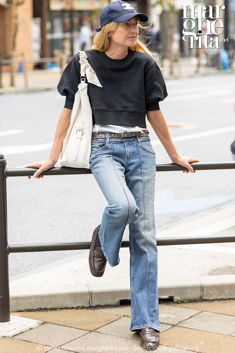 Tendenze moda 2026. I jeans slim fit sono tornati - Photo ADVERSUS