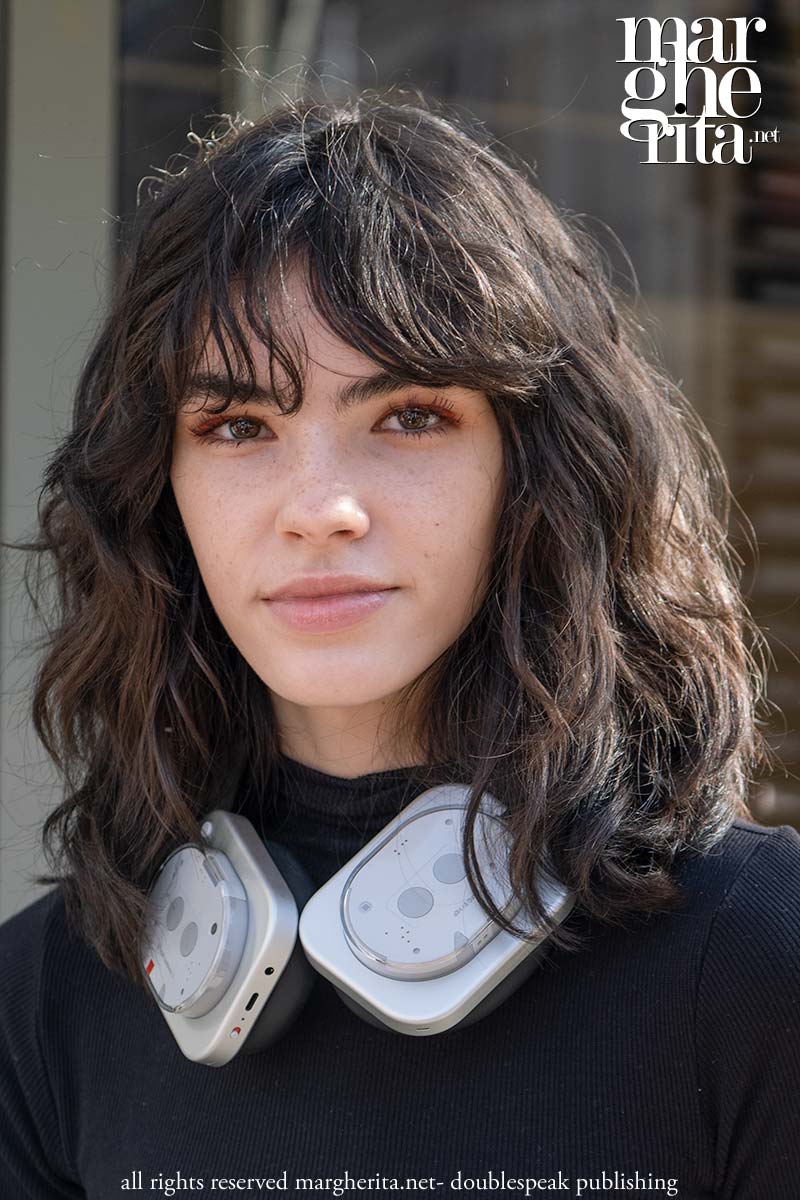 Tendenze capelli 2026: il butterfly cut lungo per un nuovo look immediato - Photo Charlotte Mesman