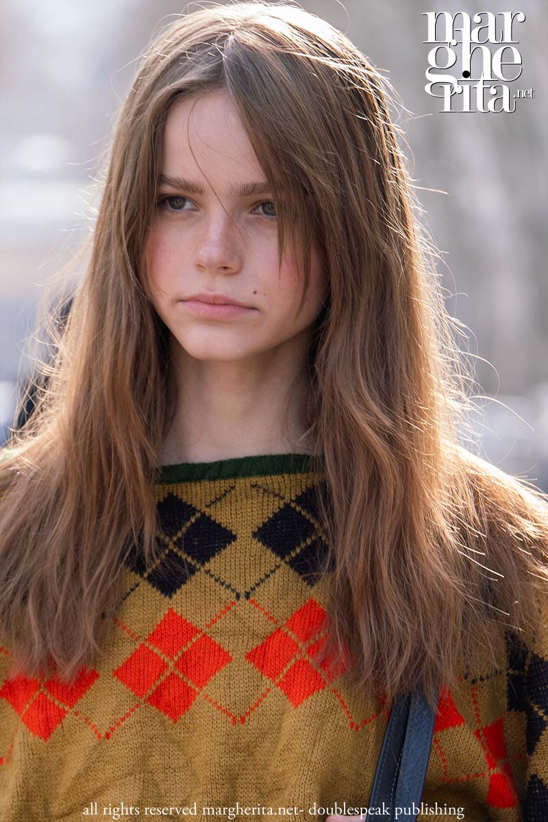 Tendenze capelli 2026: il butterfly cut lungo per un nuovo look immediato - Photo Charlotte Mesman