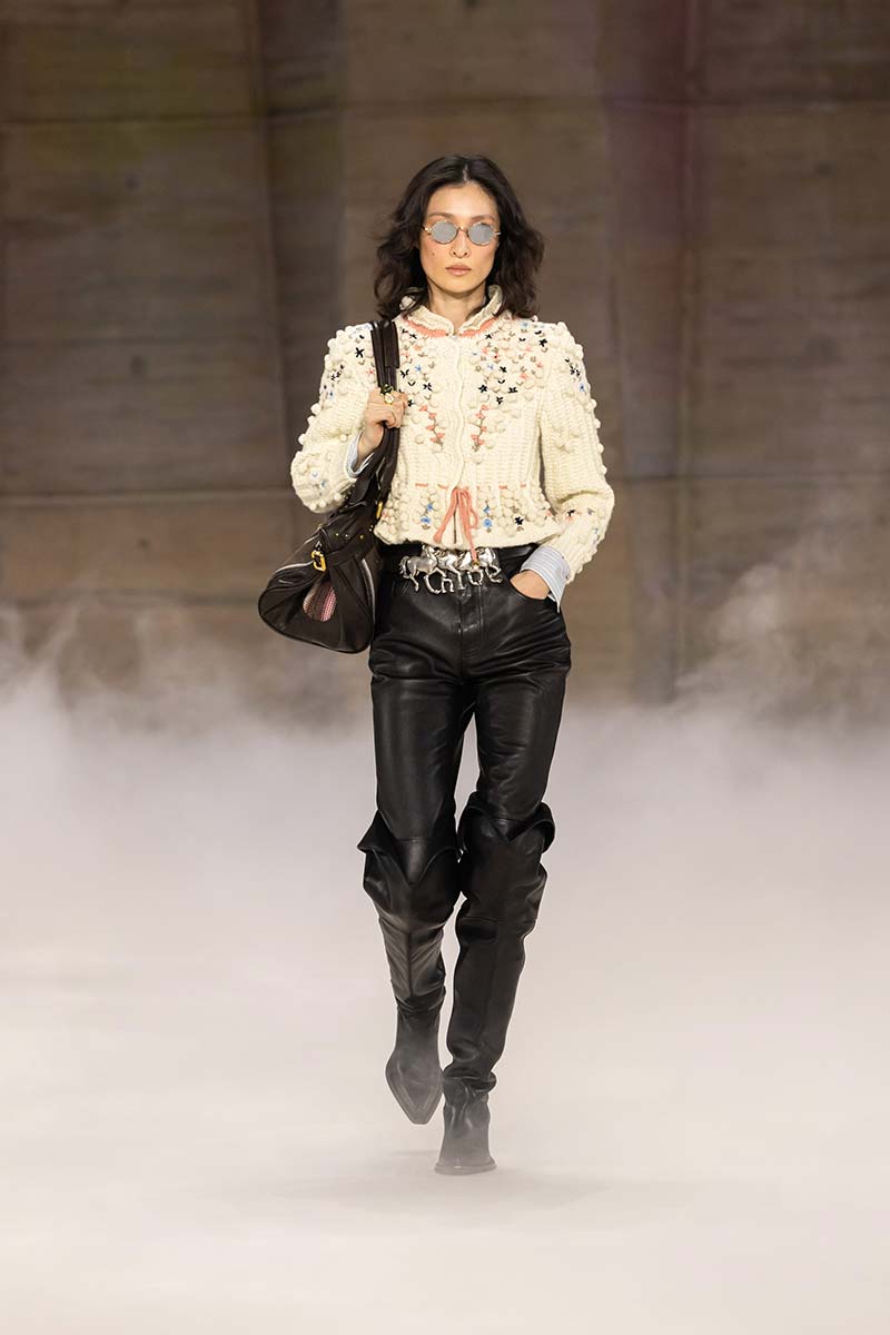 Perché le fashionista stanno già investendo in queste 5 tendenze invernali per il 2026/2027 - Photo courtesy of Chloé
