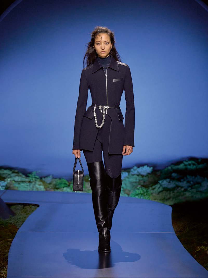 Stivali alti per l'inverno 2026: fanno sembrare le gambe più lunghe - Photo courtesy of Hermès
