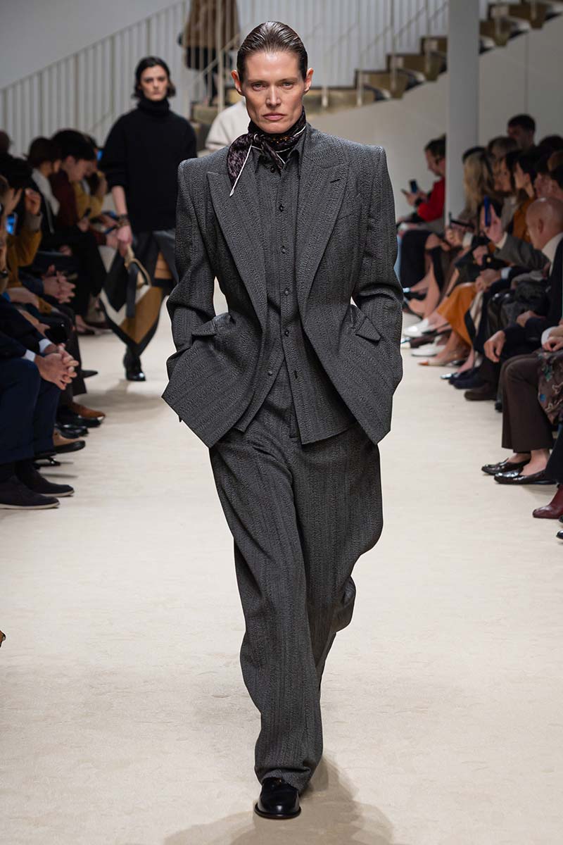 Tailleur pantalone autunno inverno 2026-2027 - Photo courtesy of Tod’s
