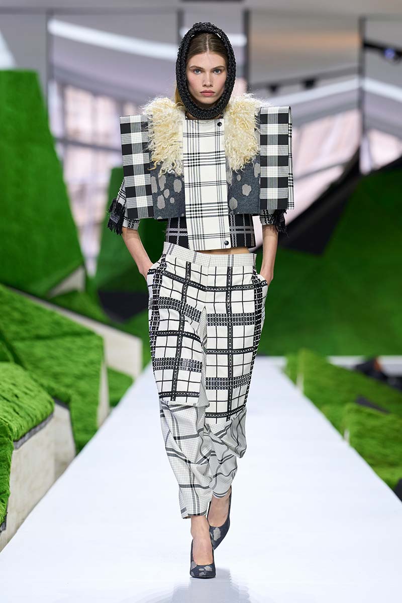 Stampe a quadri. Le tendenze moda dell'autunno/inverno 2026-2027 - Photo courtesy of Louis Vuitton
