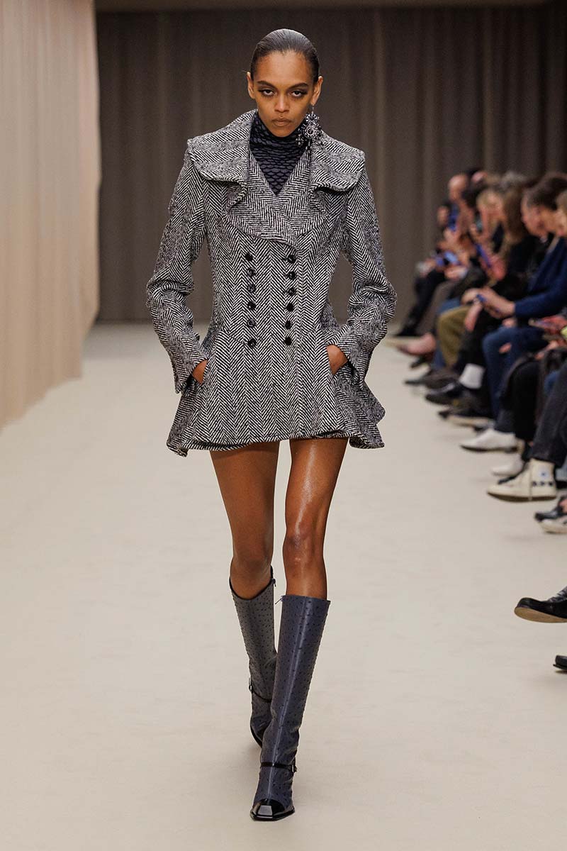 Cappotti autunno inverno 2026 2027 - Photo courtesy of Alexander McQueen