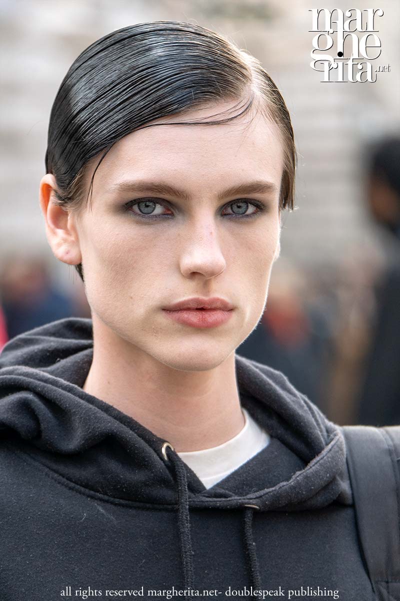 Capelli. Via libera al volume! Ecco come porteremo i capelli corti nel 2027 - Photo Charlotte Mesman