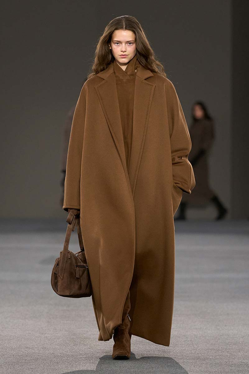 I cappotti invernali oversize per l’autunno/inverno 2026-2027 - Photo courtesy of Max Mara