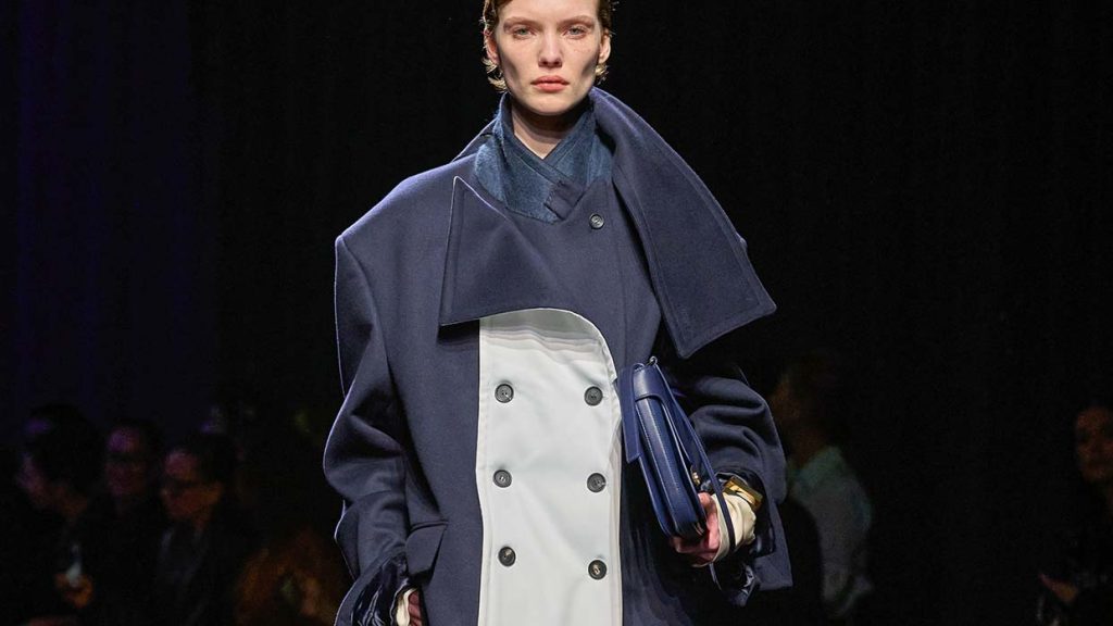I cappotti invernali oversize per l’autunno/inverno 2026-2027 - Photo courtesy of Ferragamo