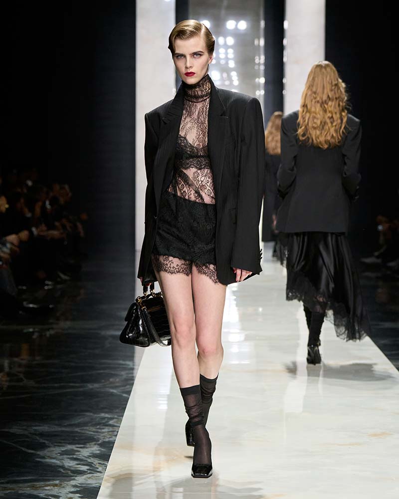 Trend alert: il taglio boyish. Come acconciare i capelli corti in 5 modi - Photo courtesy of Dolce & Gabbana